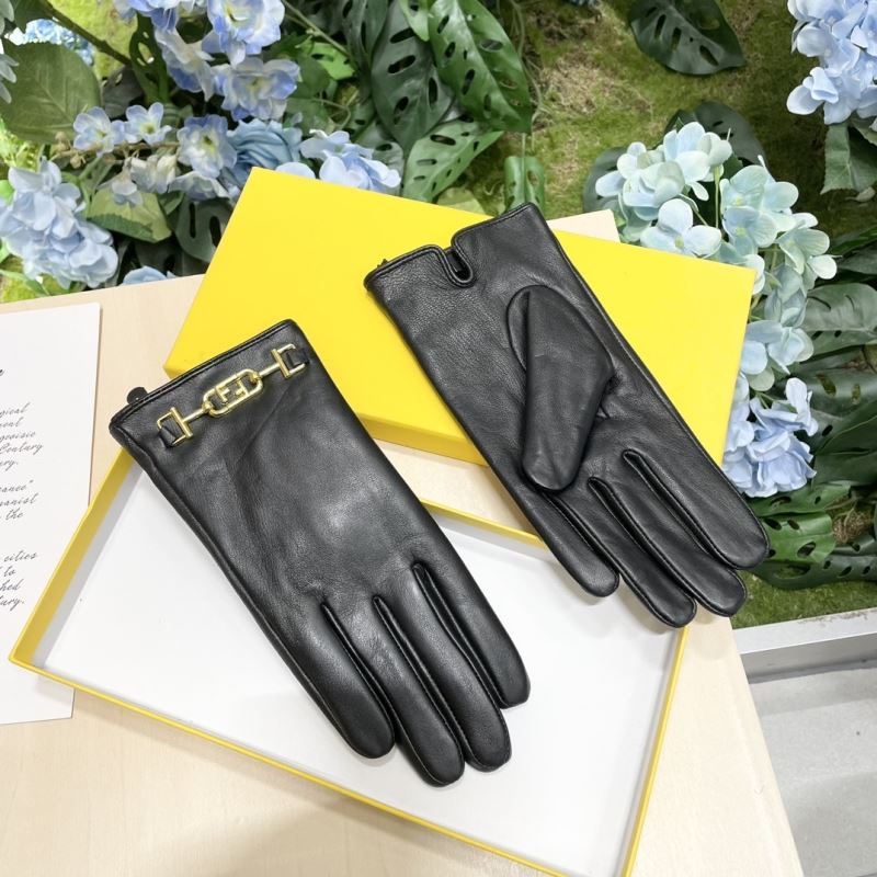 Fendi Gloves